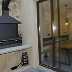 Mocho-rural-home-villanueva B 아파트 *